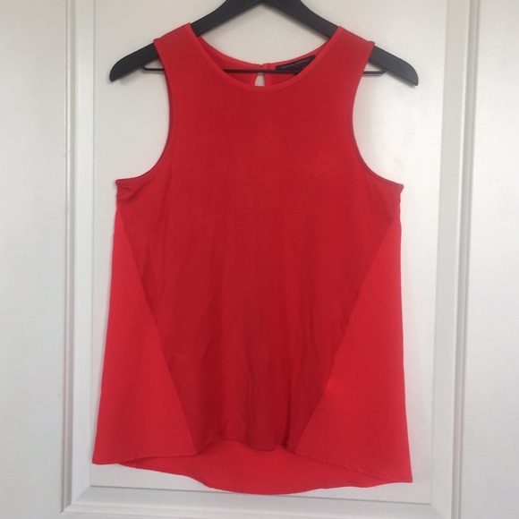 Banana Republic Tops - Banana Republic Sleeveless top